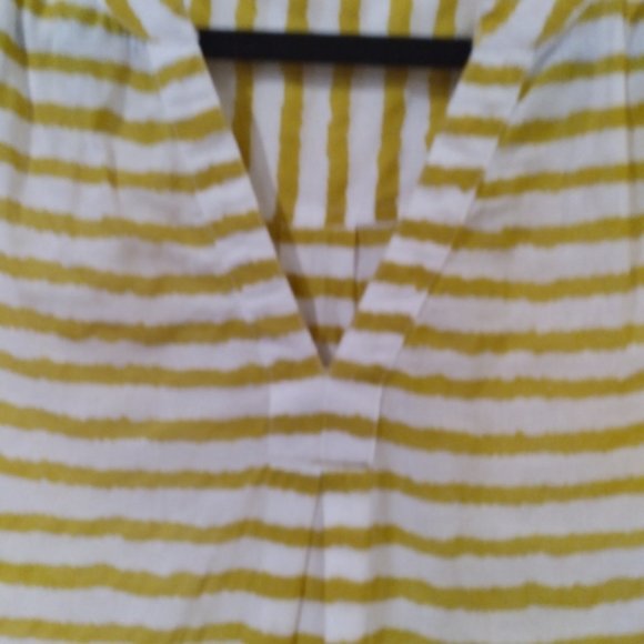 Nwt Olive Hill Womens Multi Floral Tie Up Tunic Blouse Size Medium - Picture 3 of 7